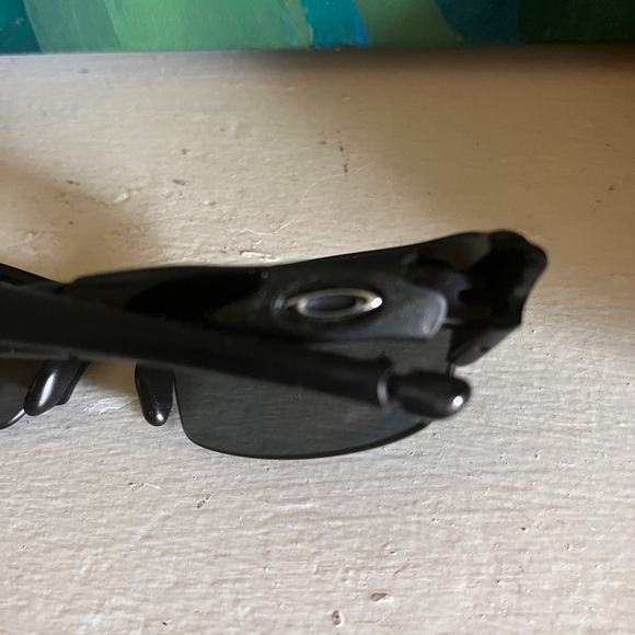 Men’s or unisex Oakley sunglasses model Flak Jacket - Picture 14 of 16